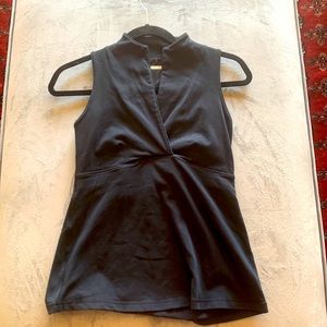 Lululemon small tennis top